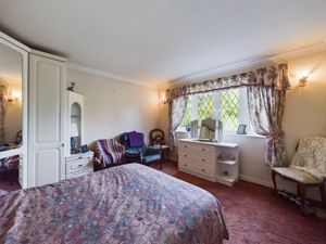 Master bedroom- click for photo gallery